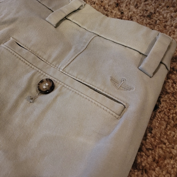 Dockers Slim Tapered Khaki Pants 30 Waist Cream - Picture 4 of 9